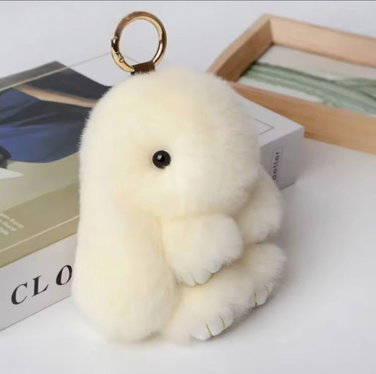 Cute Plush Bunny Keychain – Soft Fluffy Rabbit Bag Charm, Adorable Gift for Kids & Women